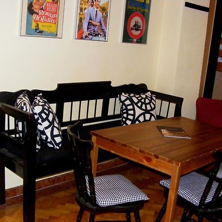 11Th Hour Cinema Hostel Budapest Ngoại thất bức ảnh