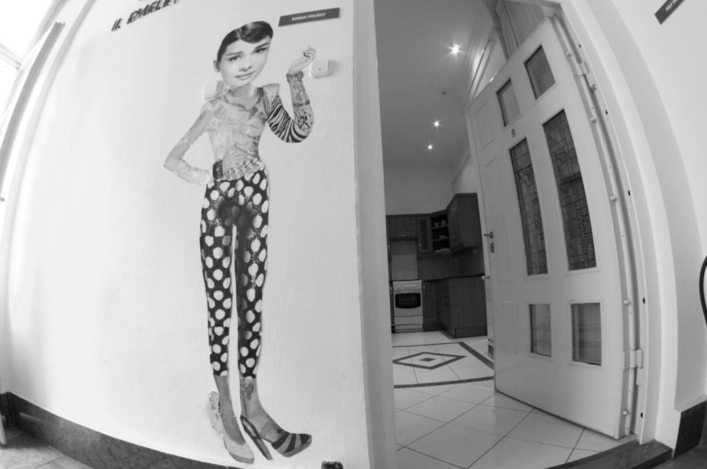11Th Hour Cinema Hostel Budapest Phòng bức ảnh